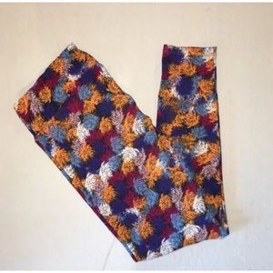 LuLaRoe TC Leggings Colorful Pompom Tall And Curvy